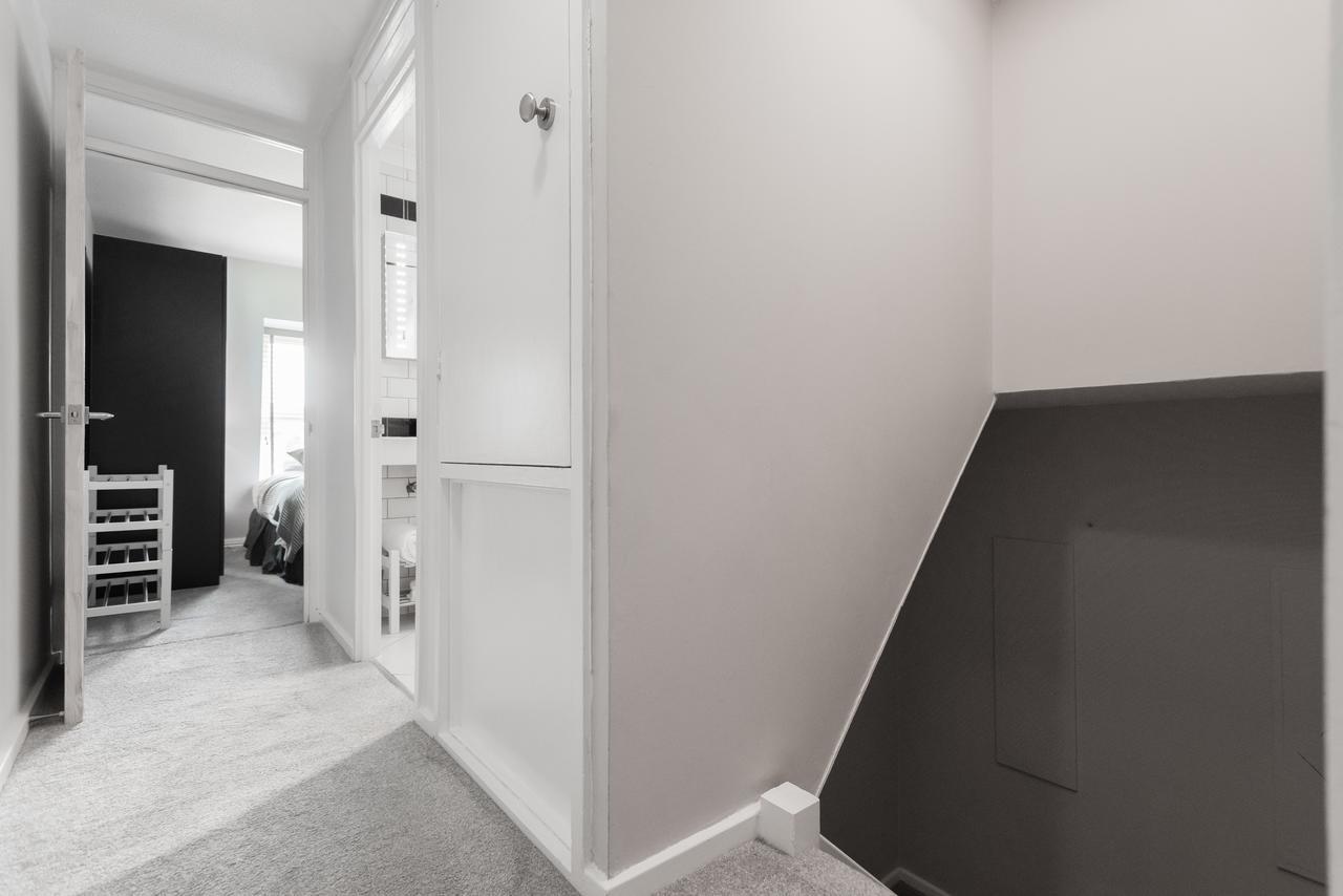 شقة Second Nest Nine Elms لندن المظهر الخارجي الصورة